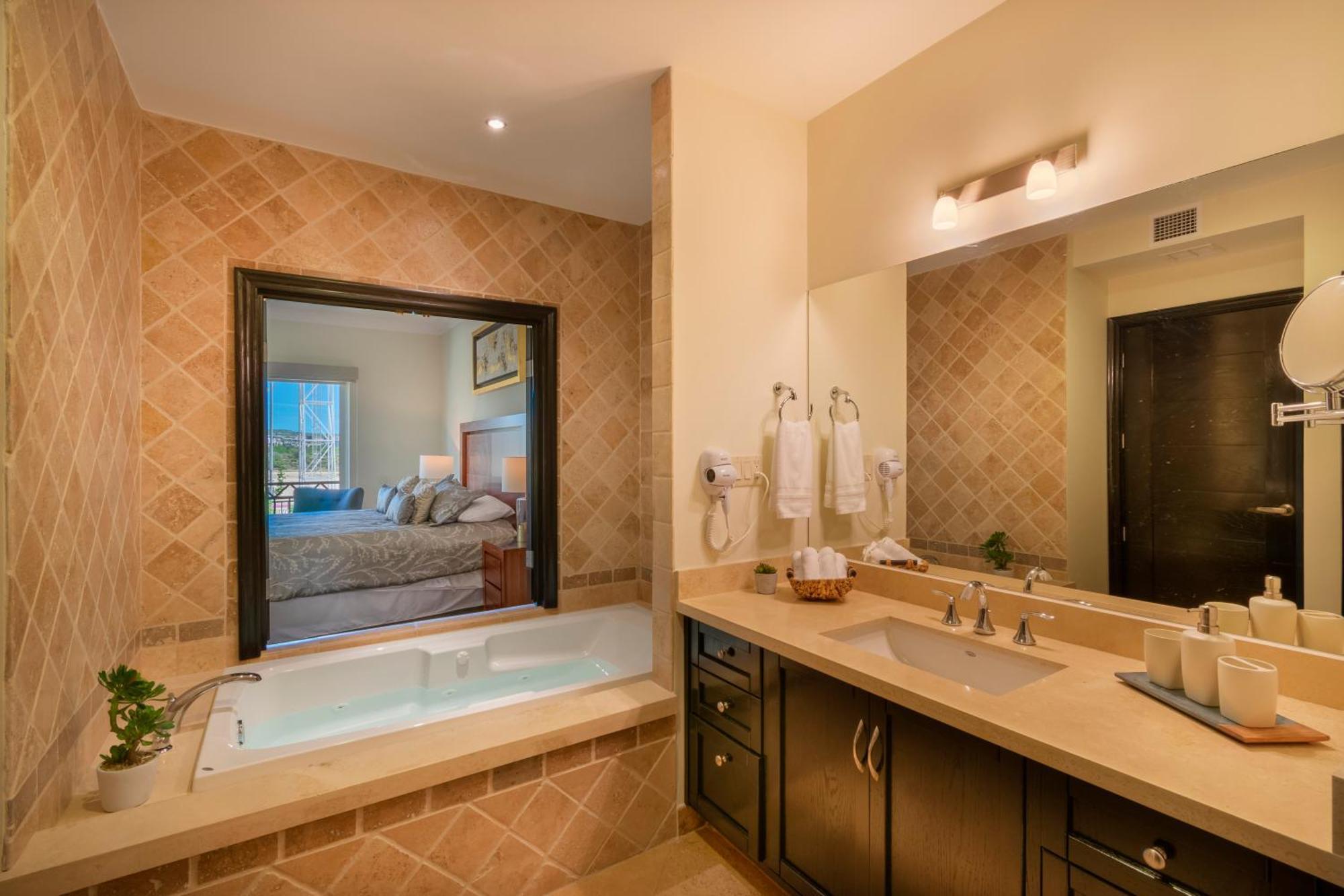 Condo Paraiso - Luxurious New Condo 300Mt From The Beach Cabo San Lucas Buitenkant foto